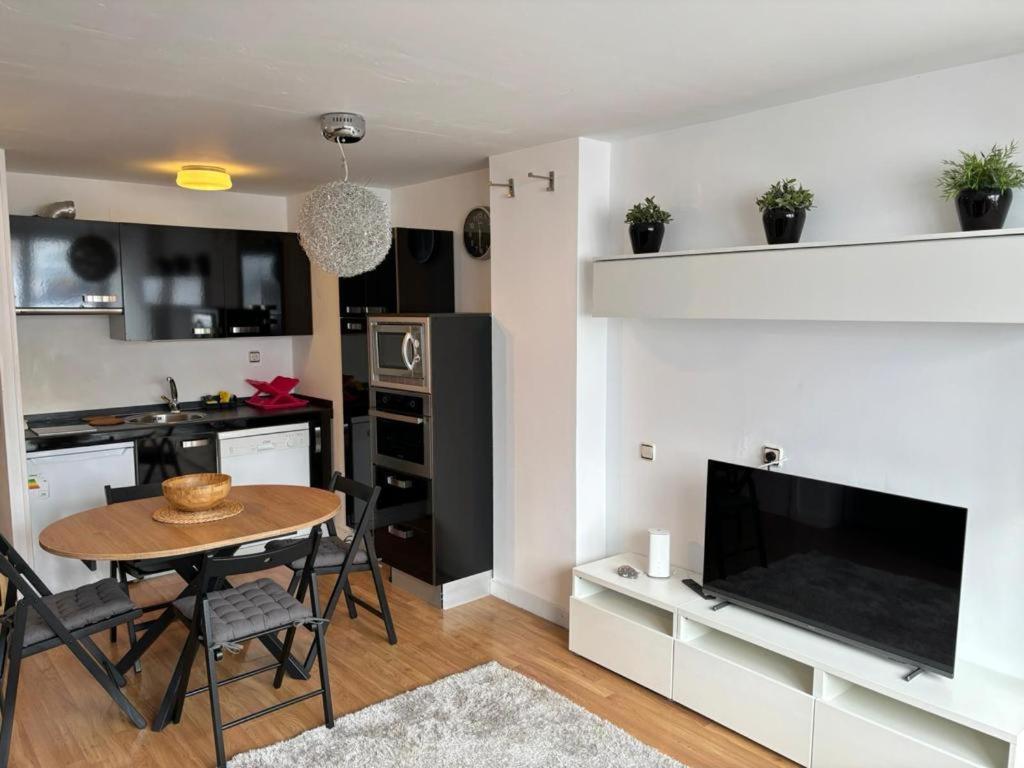Apartamento Astun Exteriör bild